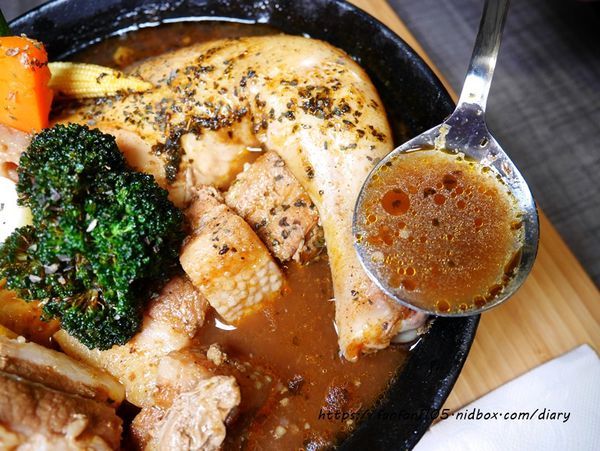 【西門町美食】銀兔湯咖哩 #湯咖哩 #台北美食 (30).JPG