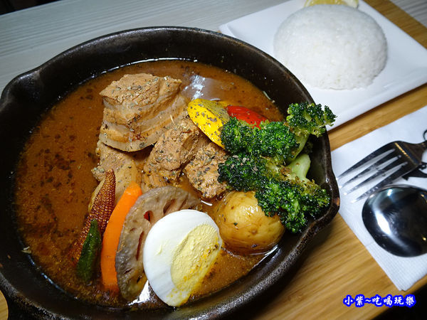 燴燉豬肉湯咖哩-銀兔湯咖哩西門店.jpg
