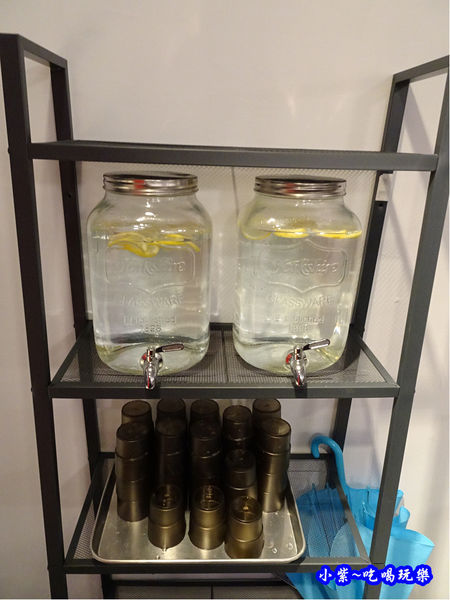 檸檬水-銀兔湯咖哩西門店.jpg