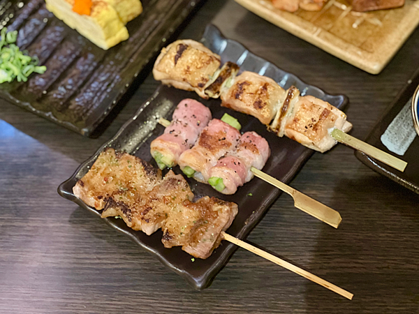 【台北東區美食】螢火蟲居酒屋 x 東區啤酒喝到飽居酒屋推薦!