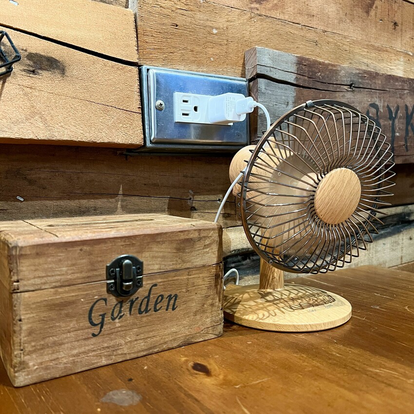 工業風設計小店｜寵物友善餐廳｜賈福廚房J FULL