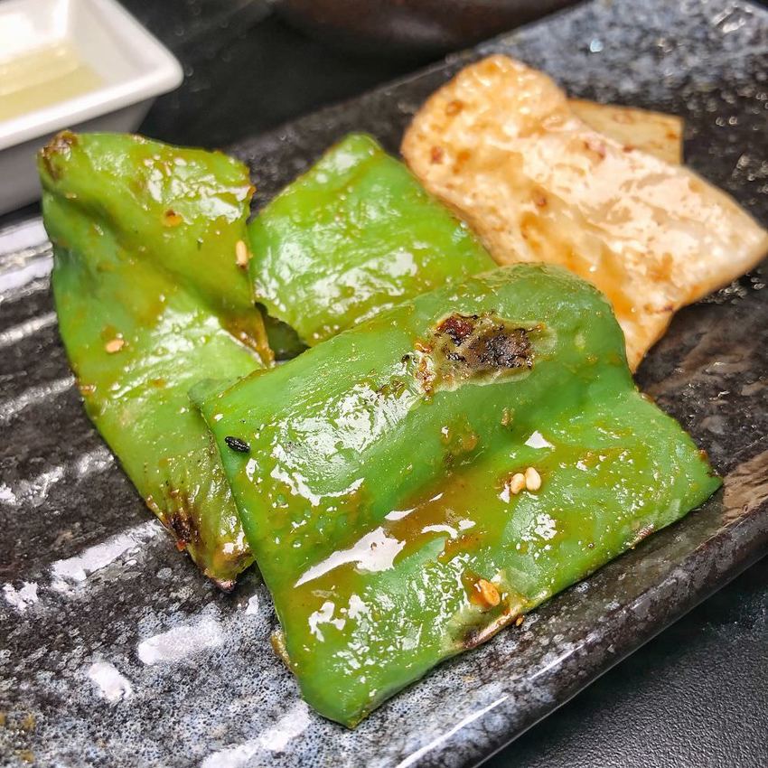 台南燒肉推薦【鉄牛燒肉】霸氣個人套餐只要580元就能吃到和牛 黑將純血和牛/奧汀牛 肉質一口入魂 ! 營業到凌晨四點的深夜燒肉店 | 小白只饗ㄔ美食