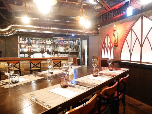 東區餐酒館【Abrazo Bistro 擁抱餐酒館】#同志酒吧 #酒吧  #餐酒館 #台北夜生活 愛評體驗券 (8).JPG