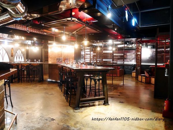 東區餐酒館【Abrazo Bistro 擁抱餐酒館】#同志酒吧 #酒吧  #餐酒館 #台北夜生活 愛評體驗券 (4).JPG