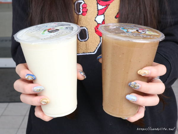 溱香手工蛋餅專賣店：台中美食│溱香手工蛋餅專賣店〃台中手工蛋餅推薦，近太原車站，口味有創意，用料用實在，讓人一吃成主顧～