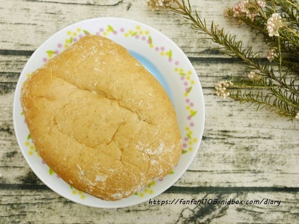 下午茶推薦【馬可先生】清爽檸檬系午茶 #青檸燕麥豆漿蛋糕捲 #檸檬優格雜糧麵包 #雜糧麵包 #甜點 #下午茶 (32).JPG