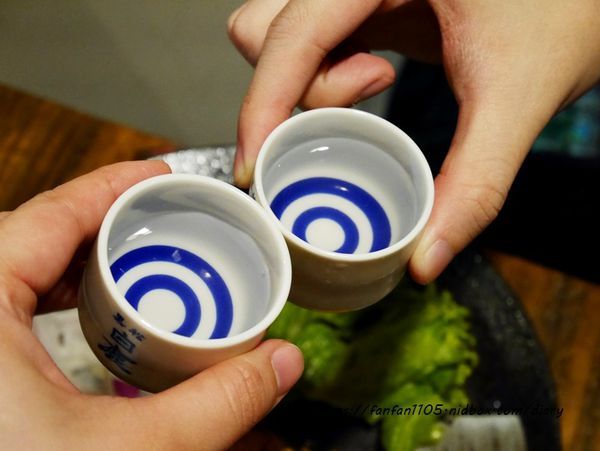 【台北居酒屋】激安の食事酒場-忠孝ㄧ號店 多款酒類放題喝到飽 #激安 #平價居酒屋 #國父紀念館站 (37).JPG