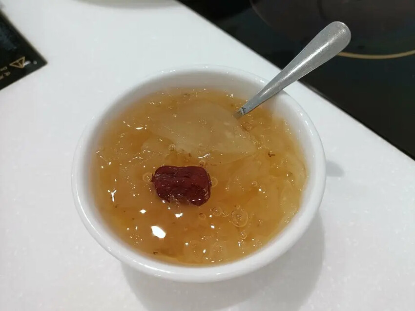 冬天必吃火鍋！新竹柚一鍋火鍋CP值爆表，海鮮肉品一次滿足。