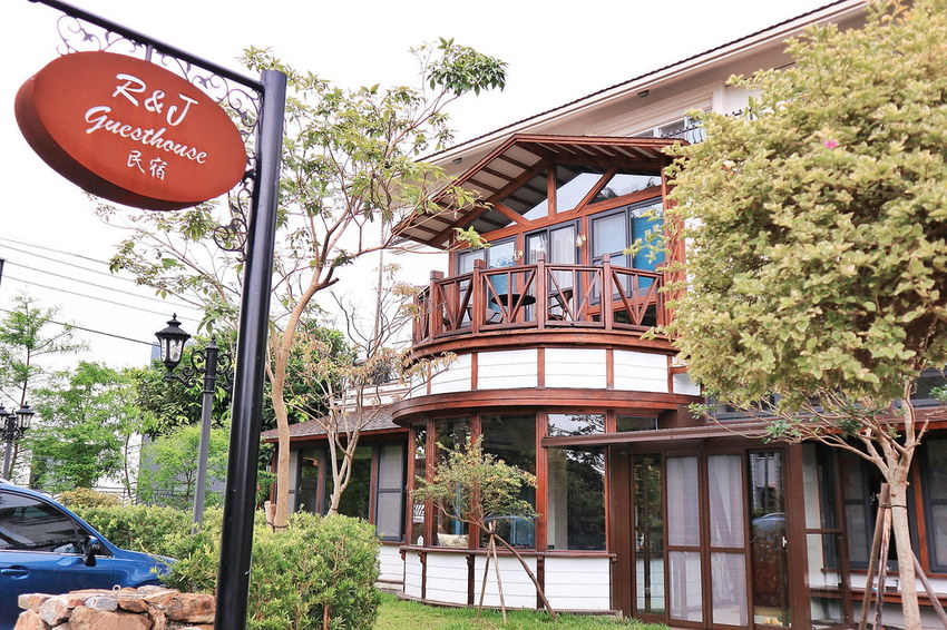 R&J Guesthouse宜蘭民宿