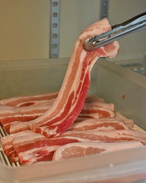 進吉泰國蝦海鮮碳烤吃到飽∥左營區美食∥海鮮控的天堂∥超狂泰國蝦海鮮吃到飽