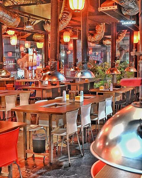 進吉泰國蝦海鮮碳烤吃到飽∥左營區美食∥海鮮控的天堂∥超狂泰國蝦海鮮吃到飽