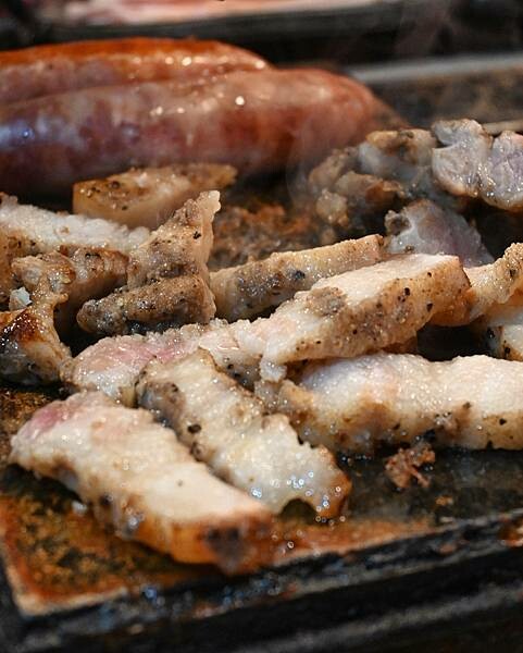 進吉泰國蝦海鮮碳烤吃到飽∥左營區美食∥海鮮控的天堂∥超狂泰國蝦海鮮吃到飽