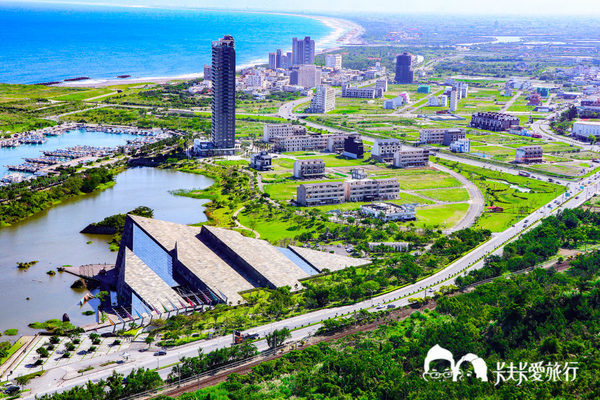 蟾蜍山觀景台:【宜蘭秘境】蟾蜍山觀景台|無敵海景壯觀夜景!用鳥的視角看龜山島與蘭陽平原