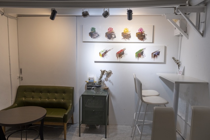 台北美食 午冬甜點｜美得像藝術品！北車補習街人氣千層酥，限定口味「楊枝甘露千層酥」根本欠吃！ · 算命的說我很愛吃