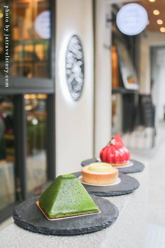 Free Form 自由式手作甜點 抹茶控必吃濃郁抹茶甜點! 寵物友善甜點餐廳推薦【捷運江子翠】板橋甜點/板橋美食 @J&A的旅行