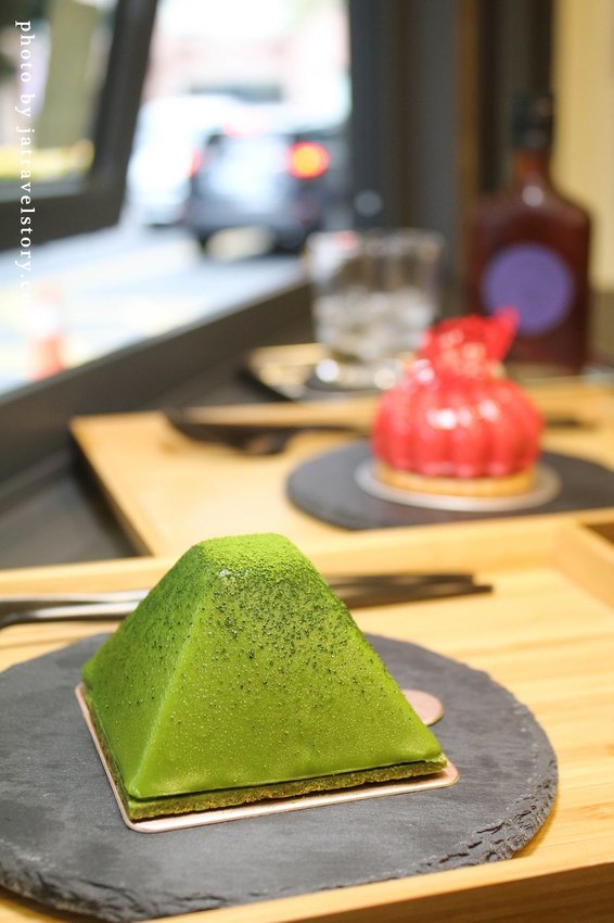Free Form 自由式手作甜點 抹茶控必吃濃郁抹茶甜點! 寵物友善甜點餐廳推薦【捷運江子翠】板橋甜點/板橋美食 @J&A的旅行