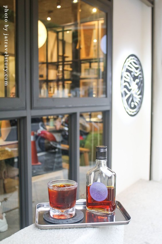 Free Form 自由式手作甜點 抹茶控必吃濃郁抹茶甜點! 寵物友善甜點餐廳推薦【捷運江子翠】板橋甜點/板橋美食 @J&A的旅行