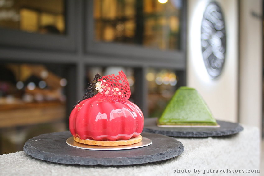 Free Form 自由式手作甜點 抹茶控必吃濃郁抹茶甜點! 寵物友善甜點餐廳推薦【捷運江子翠】板橋甜點/板橋美食 @J&A的旅行