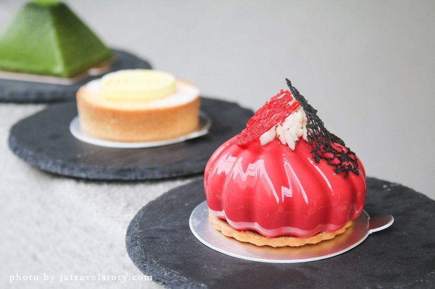 Free Form 自由式手作甜點 抹茶控必吃濃郁抹茶甜點! 寵物友善甜點餐廳推薦【捷運江子翠】板橋甜點/板橋美食 @J&A的旅行