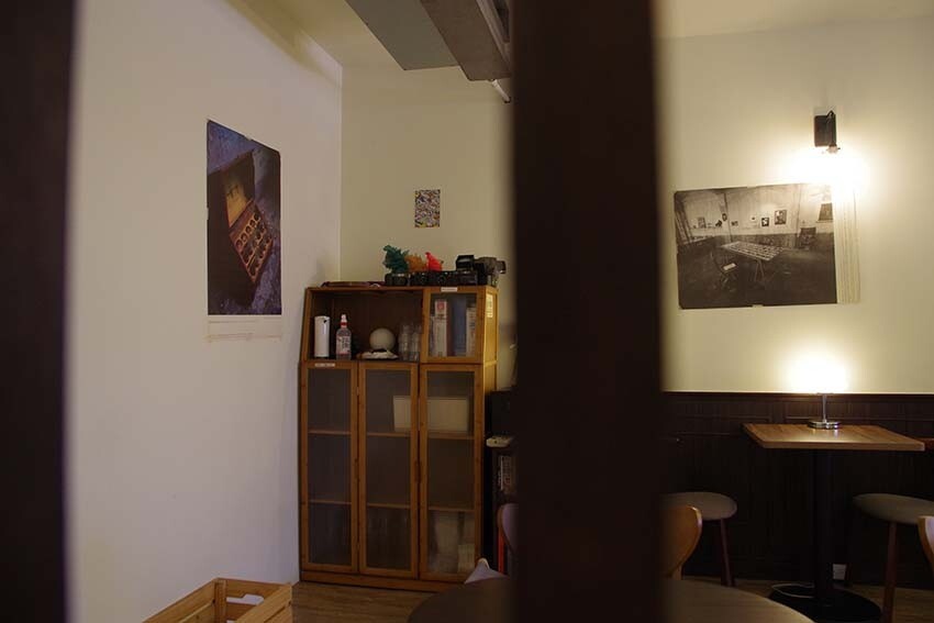 【中和咖啡廳推薦】『ZZZ Coffee Shops』近環狀線中和站/新開幕/圍繞復古相機、黑膠唱片的質感咖啡廳/照相