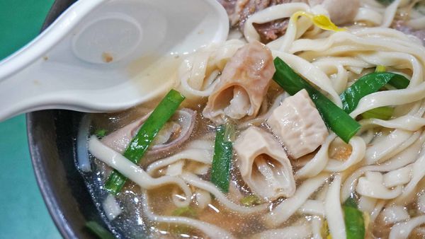 【台北美食】阿婆麵-沒有招牌,只有內行人才知道的巷弄隱藏版美食