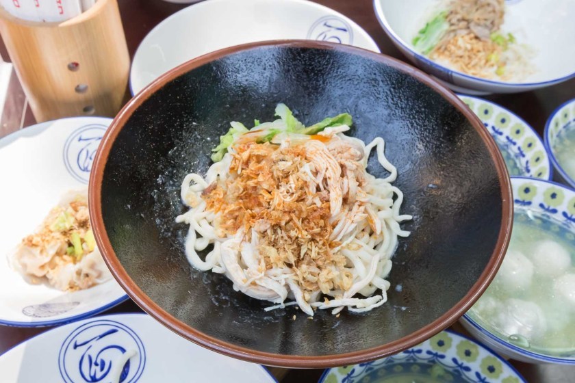 阿嬤麻辣雞絲麵