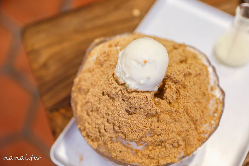 彥仲麵茶三店。麵茶香佐閩南式老屋，藏鹿港老街 奶蓋麵茶刨冰 - Nana愛旅行札記