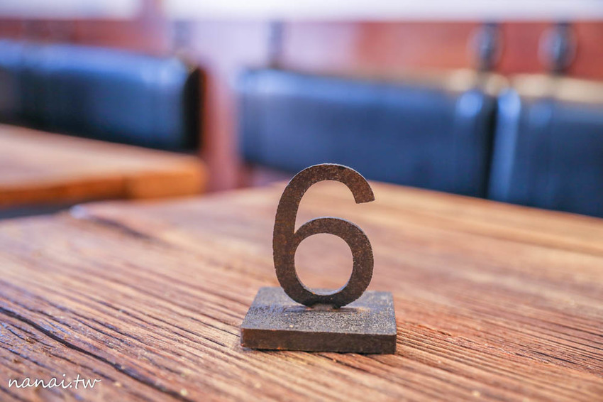 彥仲麵茶三店。麵茶香佐閩南式老屋，藏鹿港老街 奶蓋麵茶刨冰 - Nana愛旅行札記