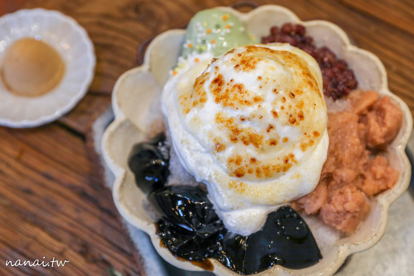 彥仲麵茶三店。麵茶香佐閩南式老屋，藏鹿港老街 奶蓋麵茶刨冰 - Nana愛旅行札記