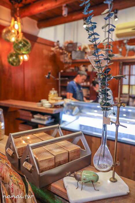 彥仲麵茶三店。麵茶香佐閩南式老屋，藏鹿港老街 奶蓋麵茶刨冰 - Nana愛旅行札記