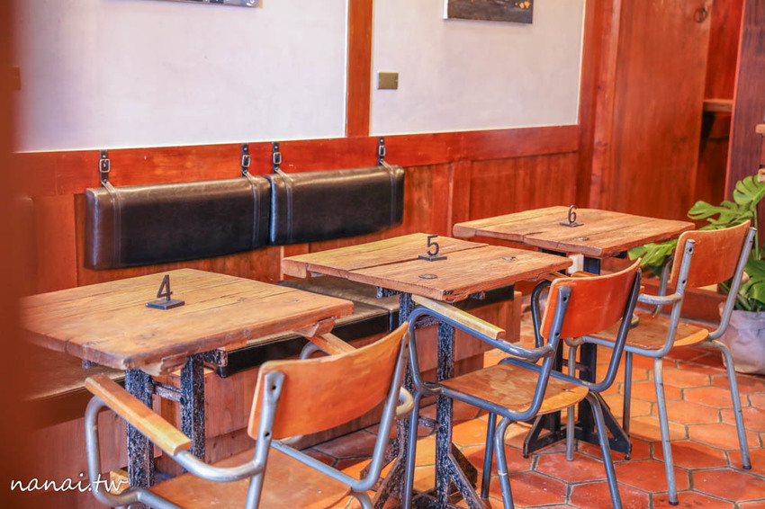 彥仲麵茶三店。麵茶香佐閩南式老屋，藏鹿港老街 奶蓋麵茶刨冰 - Nana愛旅行札記