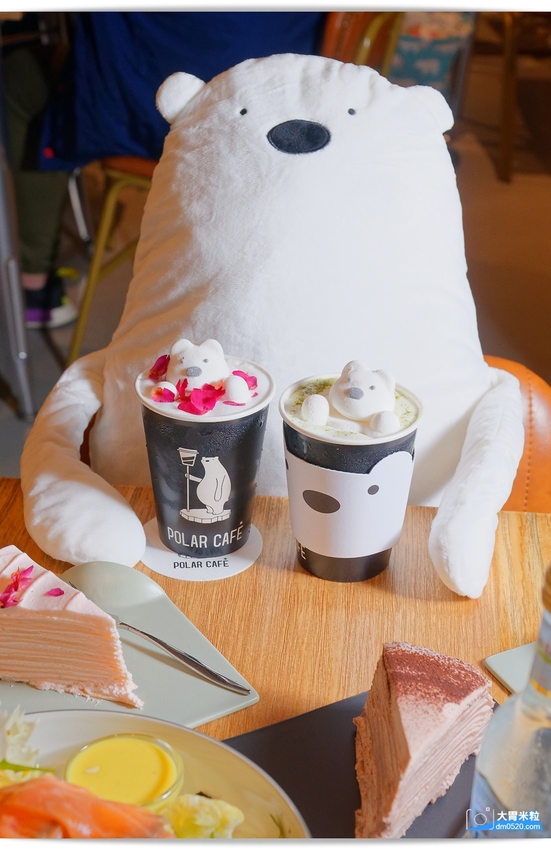 大胃米粒(台北西門町咖啡廳推薦)POLAR CAFE 西門旗艦店,北極熊主題咖啡廳,寶拉熊泡牛奶浴~灑上玫瑰花瓣可愛又浪漫！全天候提供早午餐/甜點,捷運西門站美食, - 大胃米粒 DAVID &