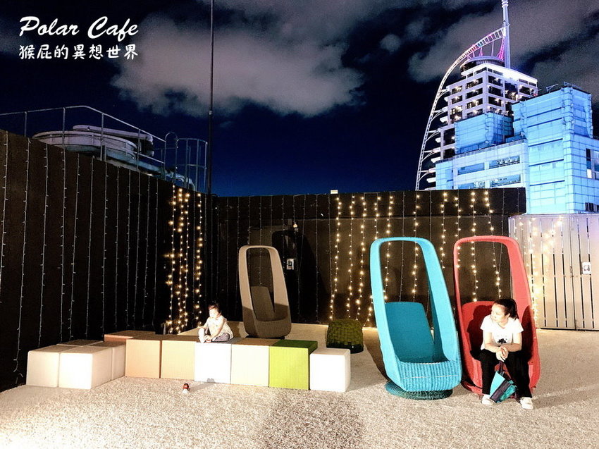 POLAR CAFE,北極熊主題餐廳,北極熊咖啡,北極熊拿鐵,台北,台北IG打卡餐廳,台北咖啡廳,台北咖啡館,台北美食,西門町下午茶,西門町北極熊咖啡廳,西門町北極熊餐廳,西門町咖啡廳,西門町咖啡館,西門町美食,西門町餐廳 @猴屁的異想世界