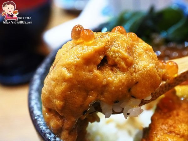 桃園中壢美食-坐著做。海鮮丼飯專門店-不知不覺就被推坑的丼飯,海膽我來了!!!! @民宿女王芽月-美食.旅遊.全台趴趴走