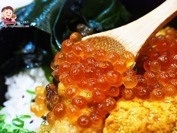 桃園中壢美食-坐著做。海鮮丼飯專門店-不知不覺就被推坑的丼飯,海膽我來了!!!! @民宿女王芽月-美食.旅遊.全台趴趴走
