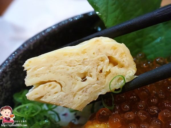 桃園中壢美食-坐著做。海鮮丼飯專門店-不知不覺就被推坑的丼飯,海膽我來了!!!! @民宿女王芽月-美食.旅遊.全台趴趴走