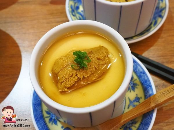 桃園中壢美食-坐著做。海鮮丼飯專門店-不知不覺就被推坑的丼飯,海膽我來了!!!! @民宿女王芽月-美食.旅遊.全台趴趴走