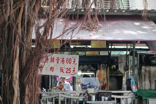 IMG_4070.jpg IMG_4070.jpg