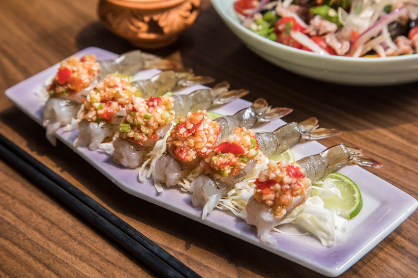 [桃園中壢]中壢泰式料理推薦，泰潮啦！食尚創意新泰菜！象迦泰式廚房 - 大手牽小手。玩樂趣