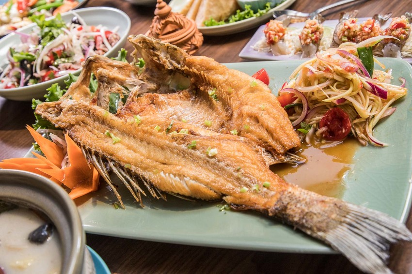 [桃園中壢]中壢泰式料理推薦，泰潮啦！食尚創意新泰菜！象迦泰式廚房 - 大手牽小手。玩樂趣