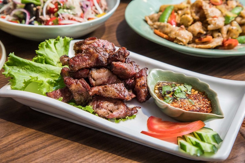 [桃園中壢]中壢泰式料理推薦，泰潮啦！食尚創意新泰菜！象迦泰式廚房 - 大手牽小手。玩樂趣