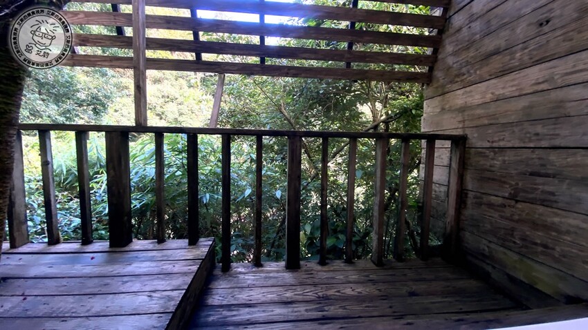 台北市士林區【 陽明山私廚 】探訪陽明山秘境美味私廚,除了美味餐點另外還可以在全台灣檜木湯屋內泡湯放鬆身心.絹絲谷