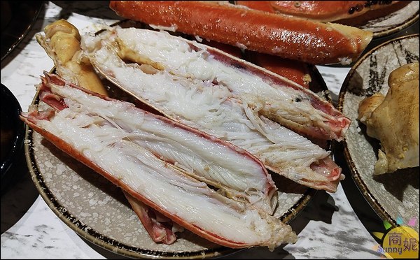 無双精緻鍋物海鮮冷藏肉專賣店:台中高CP值冷藏肉海鮮專賣。無双精緻鍋物。活體松葉蟹/冷藏肉/現撈海鮮/刺身 吃鍋好享受!