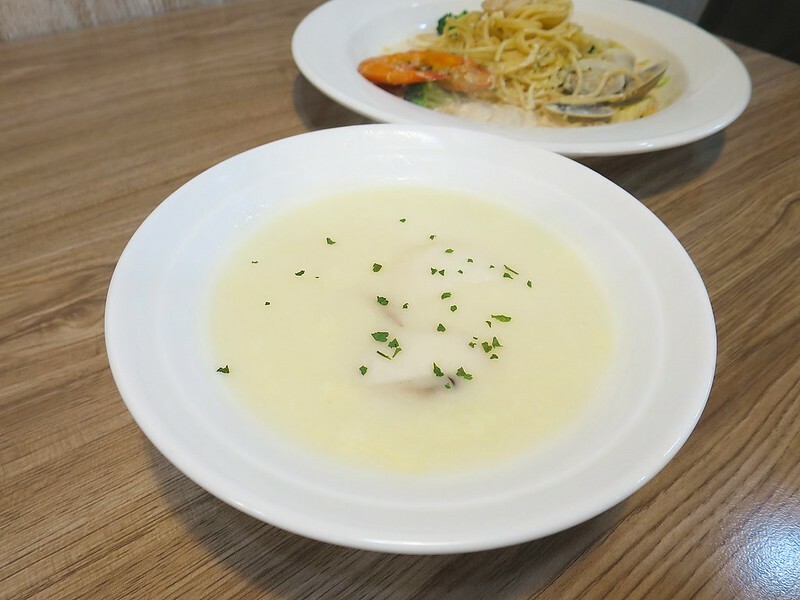 2020-12-15-15-50-54-374