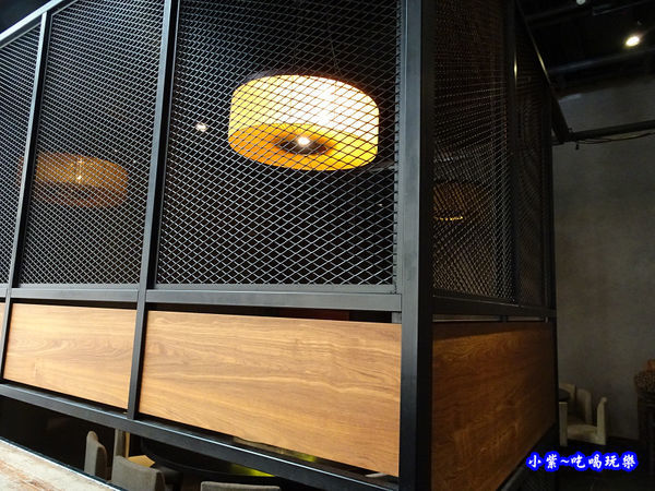 圓桌包廂-廚窗港點飲茶百匯-桃園   (1).jpg