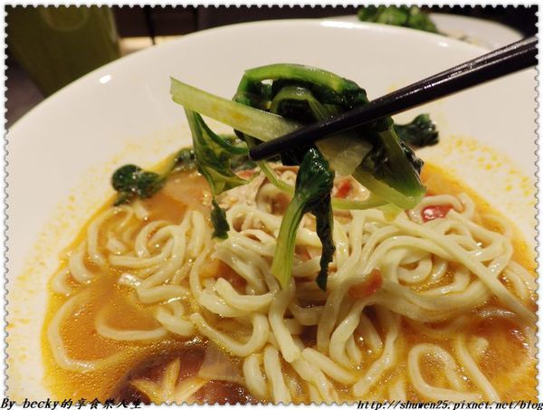 <信義安和站>蔬菜無農藥/無蟲、無塵、低硝酸鹽/美蔬菜輕食/養生蔬食料理/台北精緻蔬/輕食料理菜單/簡單健康蔬食/時尚輕食/智慧農場、水耕蔬菜、無毒蔬菜/輕食沙拉～吃的健康安心