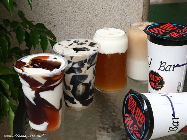 買Bar 現泡茶飲:台中美食│買Bar 現泡茶飲〃紅遍大江南北的紅不讓寒天奶凍,在台中也喝到!給料毫不手軟,近中國醫、中友百貨、一中商圈皆可外送~