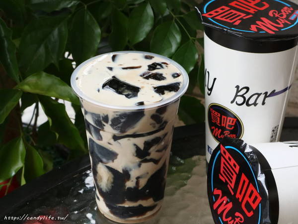 買Bar 現泡茶飲:台中美食│買Bar 現泡茶飲〃紅遍大江南北的紅不讓寒天奶凍,在台中也喝到!給料毫不手軟,近中國醫、中友百貨、一中商圈皆可外送~