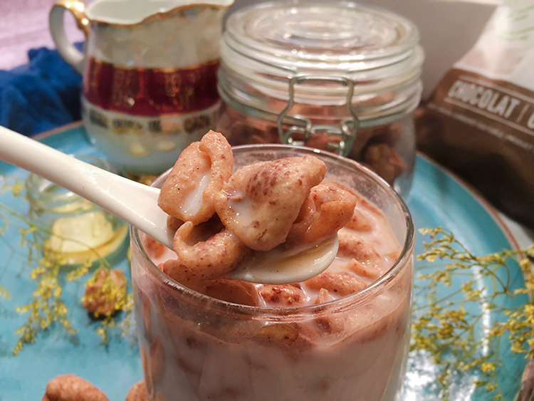 GOGO QUINOA有機巧克力米藜麥Q穀片 GOGO QUINOA,有機紅藜麥,有機米藜麥Q穀片,大醫生技,喬山健康科技,五穀雜糧,飽足感,排便順暢,便秘,,腸胃蠕動,藜麥餅乾,米森