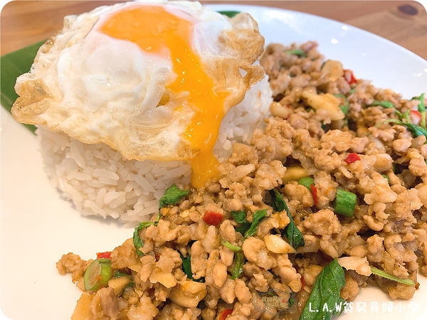 20190930桃園忠貞美食@阿含Thai-10.jpg